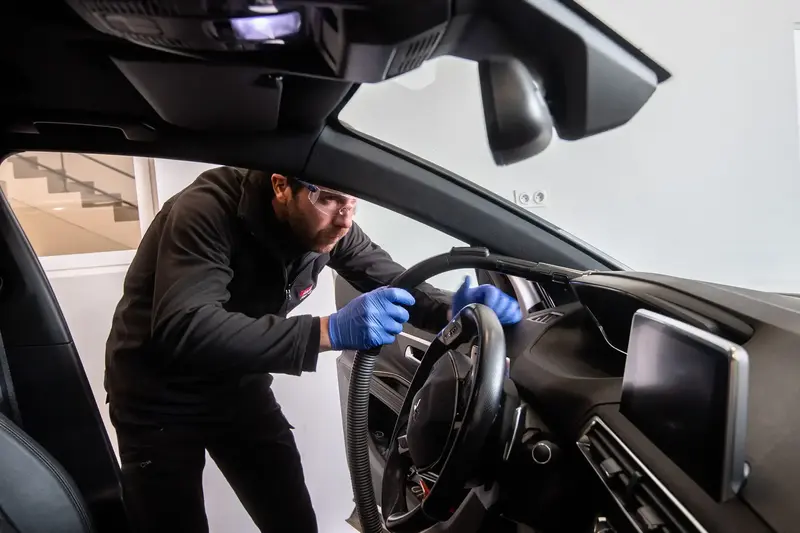 Nettoyage automobile intérieur et extérieur chez Rapid Pare-brise Auch 